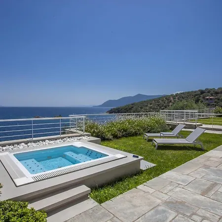 Villa Olivia Sports And Sea Pteleós