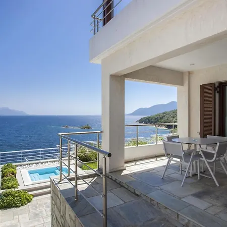 Olivia Sports And Sea Vilă *