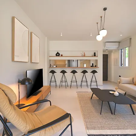 Olivia Sports And Sea