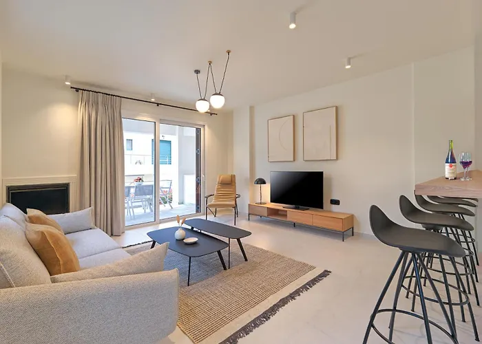 Olivia Sports And Sea *